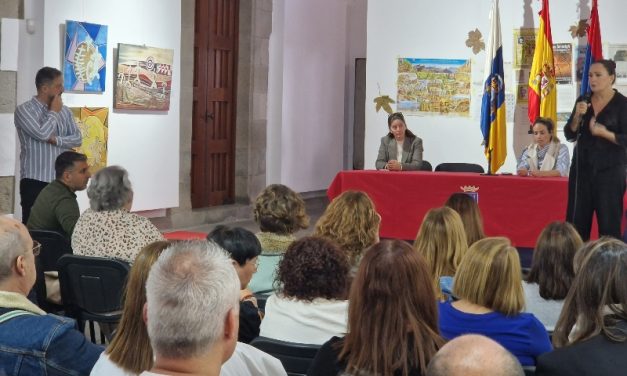 Telde realiza un cutre y desabrido acto del proceso de estabilización de la plantilla