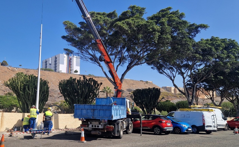 Alumbrado Público de Telde inicia la segunda fase de reposición de las farolas en Eucaliptos II