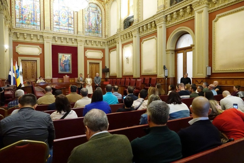 Santa Cruz amplía su plantilla con la incorporación de 20 nuevos empleados públicos