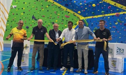El Ayuntamiento de La Aldea de San Nicolás inaugura su rocódromo