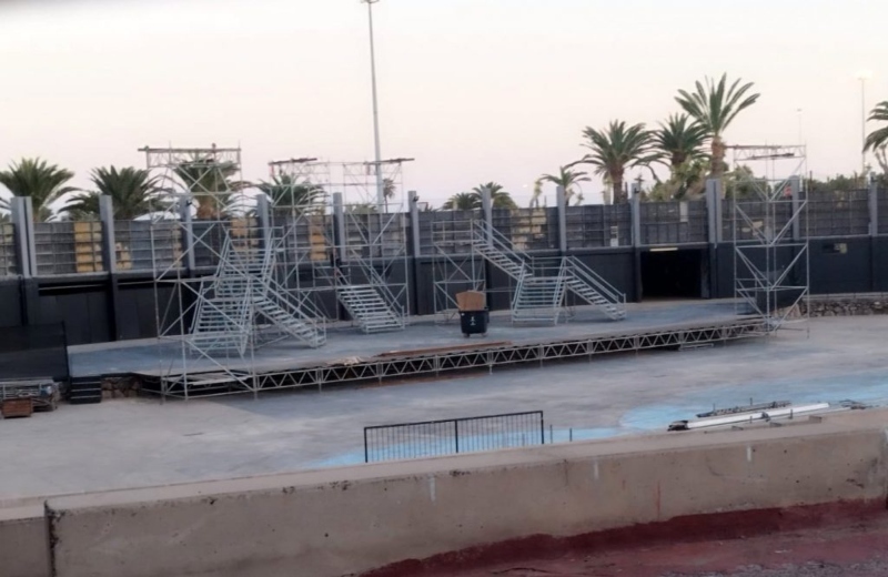 Nuevo pelotazo en ciernes con el montaje del escenario del carnaval en Telde