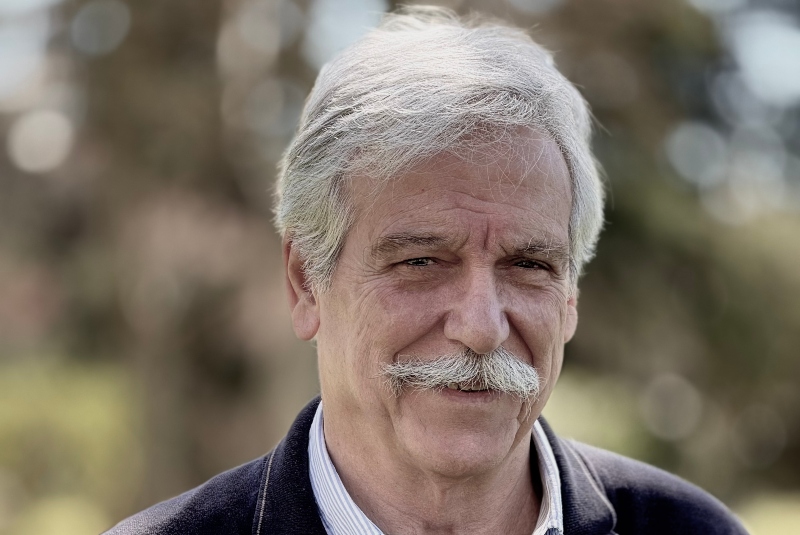 El escritor Rafael Hernández Tristán presenta en la Biblioteca Insular su última novela, ‘Resentimiento’