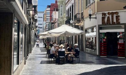 El Ayuntamiento de Las Palmas regula la instalación de terrazas en la calle Cano