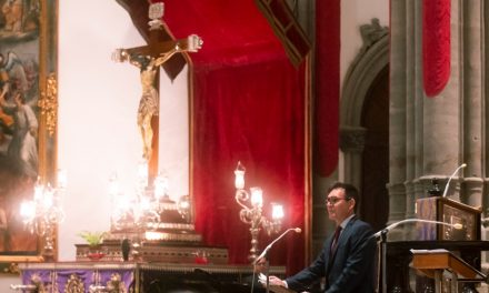 La Semana Santa de La Laguna arrancó  oficialmente  con la lectura del pregón a cargo del periodista Roberto González Marrero
