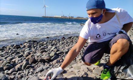 Este sábado comienza la campaña de voluntariado para limpiar las playas de Vargas y Arinaga