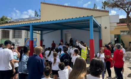 Quinta columna: «Juan Antonio Peña a través de los colegios sigue manteniendo un comportamiento que no es sano para los menores»