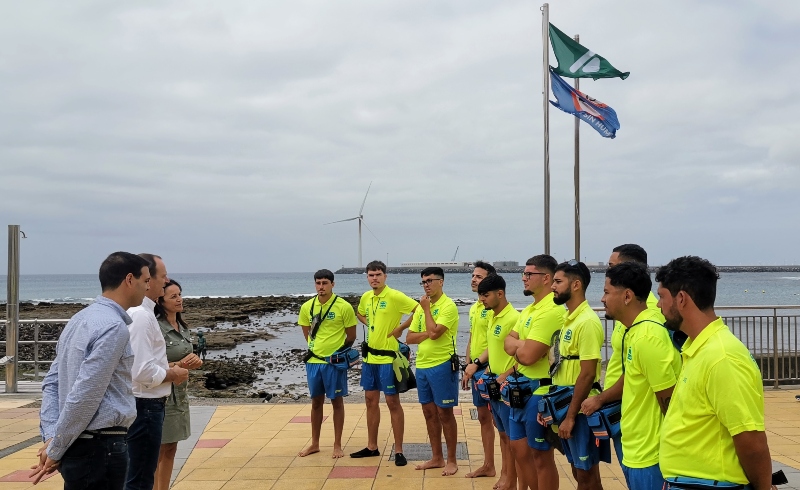 Agüimes activa el dispositivo de vigilancia de playas durante el verano en Arinaga, Cabrón y Vargas