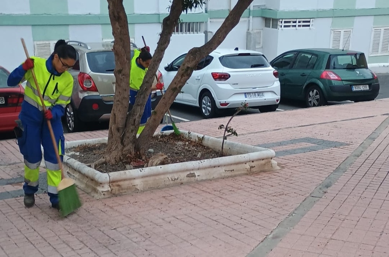 Telde refuerza las labores de limpieza en San José de Las Longueras con una actuación intensiva