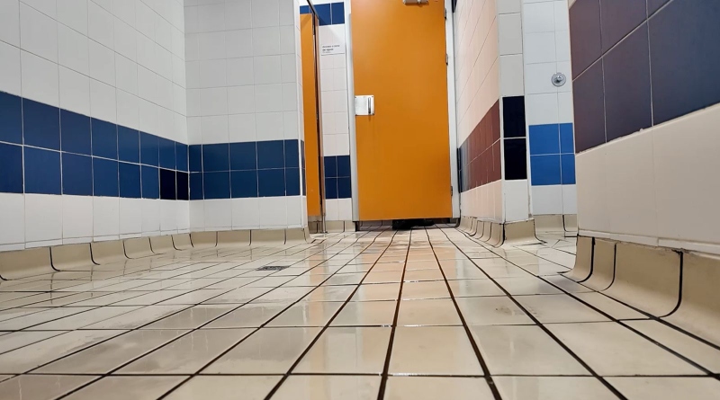 Renovados los vestuarios del Centro de Hidroterapia del Cruce de Arinaga (Agüimes)