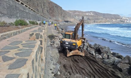 El Ayuntamiento de Las Palmas  inicia las obras para la mejora de la accesibilidad en la playa de La Laja