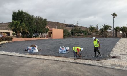 El Ayuntamiento de Agüimes ultima el acondicionamiento de una parcela para aparcamiento en Los Espinales