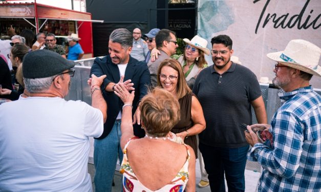 Las fiestas del Cristo rinden homenaje a los mayores de La Laguna con un festival lleno de emoción y humor