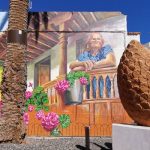 El casco  de Agüimes luce un nuevo mural en homenaje al patrimonio histórico y a la vecina Carmen Tarajano