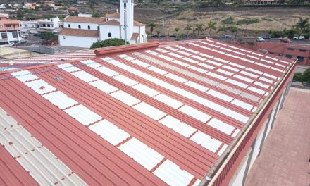 El Ayuntamiento de La Laguna finaliza las obras de acondicionamiento de la cubierta del pabellón de Valle de Guerra
