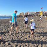 Los alumnos del Liceo Francés de Gran Canaria se unen al `World Clean Up Day´ limpiando las playas de Telde 