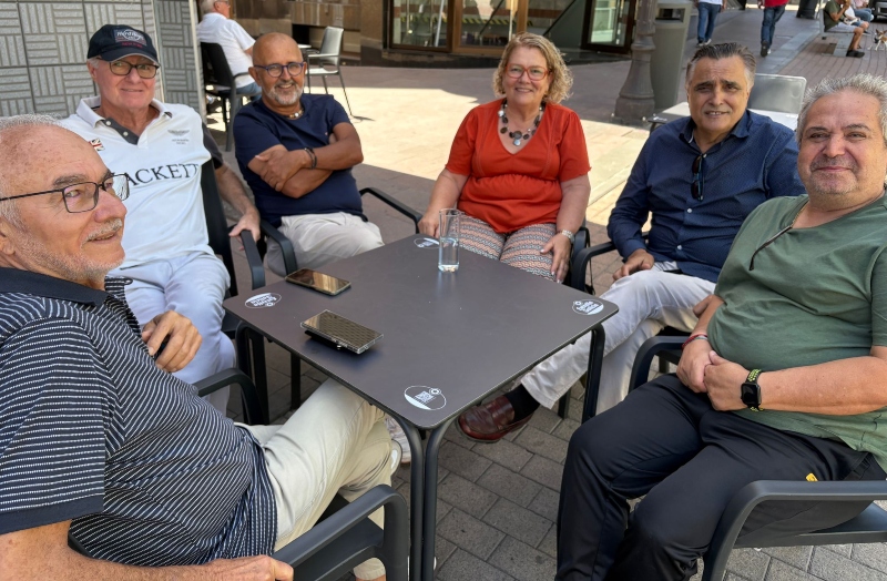 «Tertuliando desde la Resistencia» vuelve con Paco Valido en la diana… y con la memoria de Yoya en el corazón