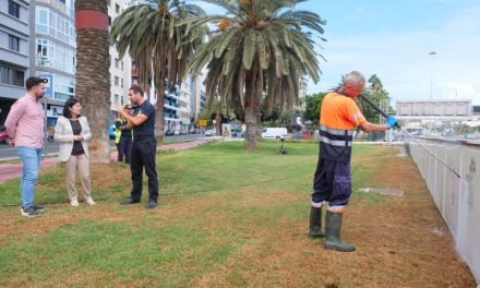 El dispositivo especial para la eliminación de grafitis y pintadas retira una media de 160 pintadas al mes en Las Palmas