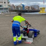 Telde invierte 70.000 euros en maquinaria para la  limpieza de playas