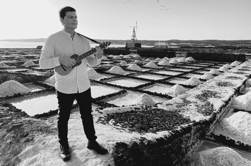 Benito Cabrera presenta en el Teatro Leal de La Laguna su nuevo disco, ‘Islópolis’