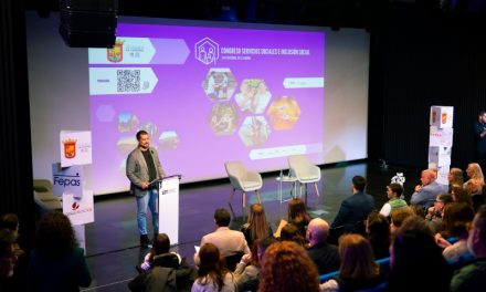 La Laguna profundiza en nuevas fórmulas de trabajo para mejorar la atención social a los  colectivos vulnerables