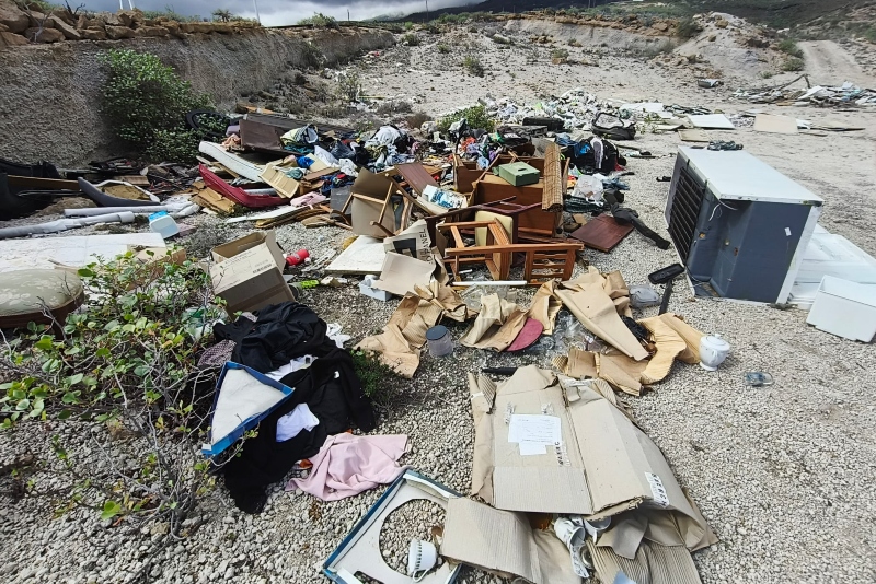 Coalición Canaria de Arico denuncia la hipocresía del PSOE ante los vertidos incontrolados del municipio