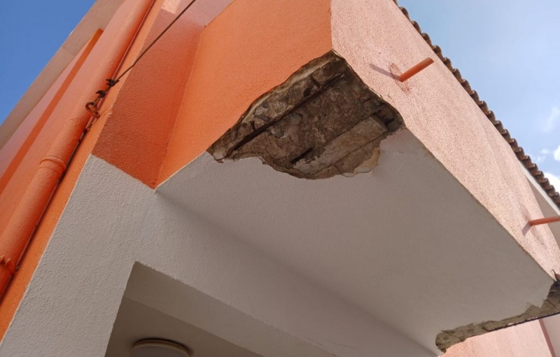 Más colegios cayéndose a cachos en Telde: El CEIP María Jesús Ramírez en Cánovas del Castillo