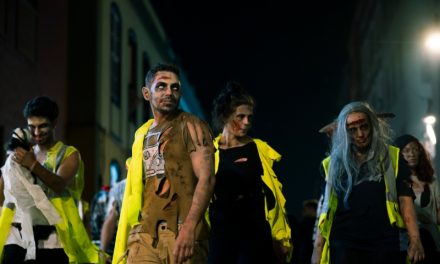 La fantasía y el terror se apoderan del casco histórico de La Laguna gracias a la quinta edición de la Zombie Walk