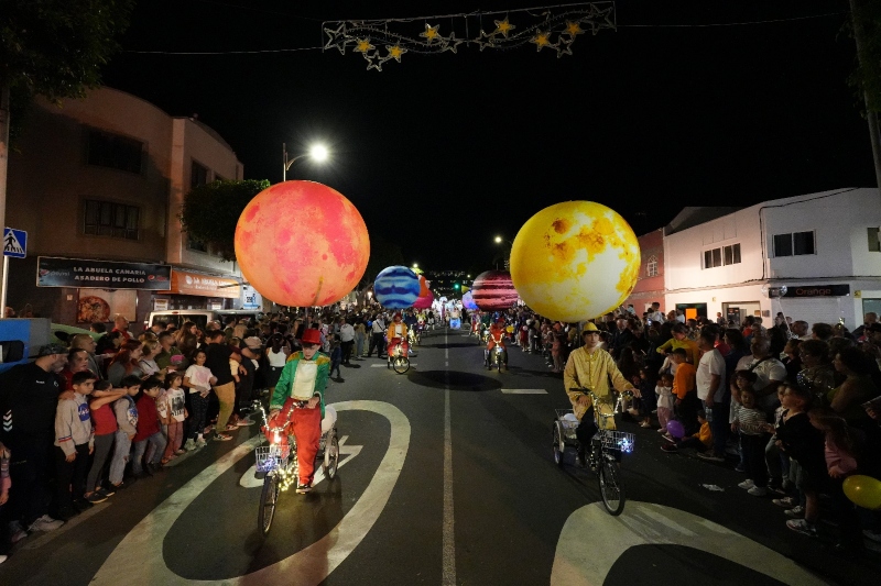 Las calles del municipio de Agüimes dan la bienvenida a la Navidad con una ‘Fiesta de la luz’