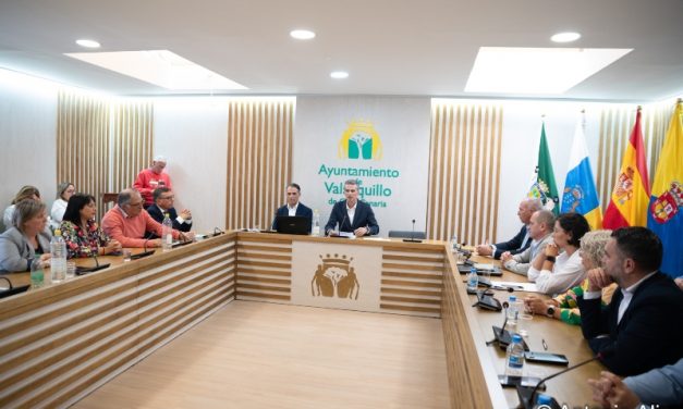 La concejala de CC Fabiola Calderín, comienza su labor de oposición “dando la nota” en el Pleno de Valsequillo