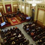 Santa Cruz entrega las Medallas al Mérito a 78 trabajadores del Ayuntamiento capitalino