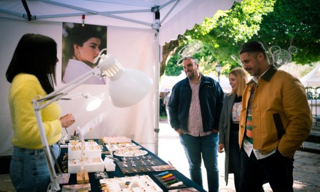 La Laguna inaugura su Muestra de Artesanía de Navidad como escaparate del talento local y los oficios con identidad