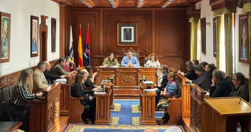 Telde: La declaración institucional contra las jaulas marinas  sale mutilada del Pleno