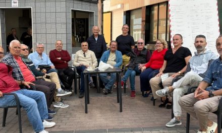 “Tertuliando desde la Resistencia” convoca a la ciudadanía a alzar la voz por el cierre de las playas de Telde
