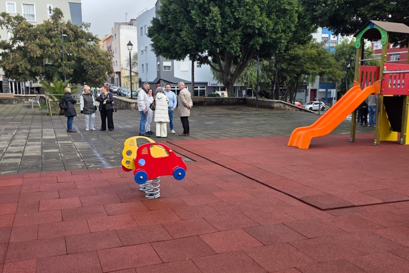 La Laguna amplía el parque infantil de la Plaza de San Juan