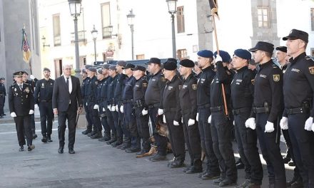 Telde acoge el 202 aniversario de La Policía Nacional
