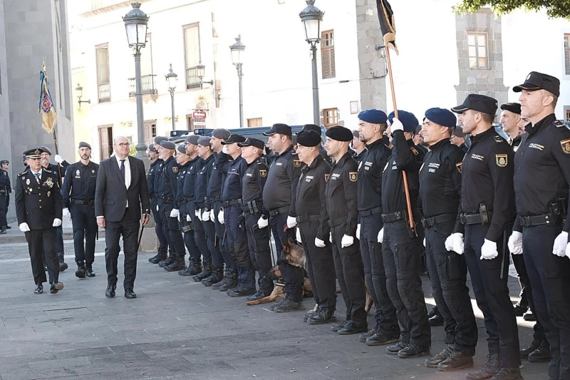 Telde acoge el 202 aniversario de La Policía Nacional