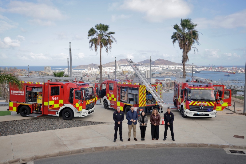 El Ayuntamiento de Las Palmas incorpora tres nuevos camiones al servicio de Bomberos tras invertir 1,5 millones de euros