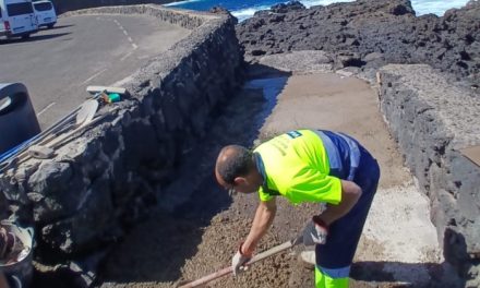 El Ayuntamiento de La Laguna concluye los trabajos de reparación del paseo marítimo de Jóver, en Tejina