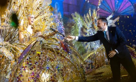 Carla Castro Castellano, nueva Reina del Carnaval de Santa Cruz de Tenerife 2026