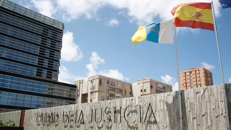 1.9 millones de razones para que la Fiscalía rompa su silencio 