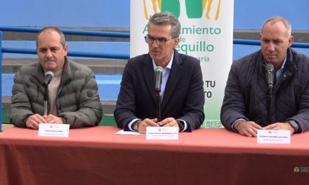 “El alcalde Juan Carlos Hernández destaca la labor del personal municipal del Ayuntamiento de Valsequillo, señalando que, si hubiera que valorar su trabajo del 1 al 10, merecerían un 11”