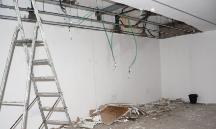 El Gobierno de Valsequillo desmonta las acusaciones de CC y señala la gestión de Fabiola Calderín como responsable de las goteras del Ayuntamiento