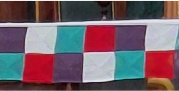 Telde: Del salón de Plenos al paño de patchwork del altar mayor