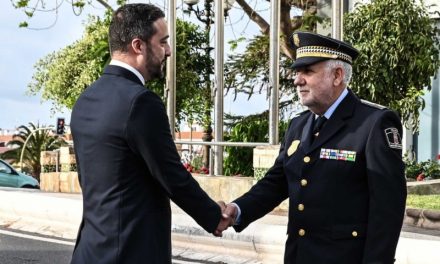 El Subinspector de la Policía Local José Luis Ramos desafía la Ley de Jubilación con el beneplácito del Alcalde de Telde