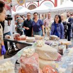 El barrio de Tamaraceite vive la feria ‘El Sabor del Queso y Tradición 2026’ con gastronomía, cultura popular y artesanía