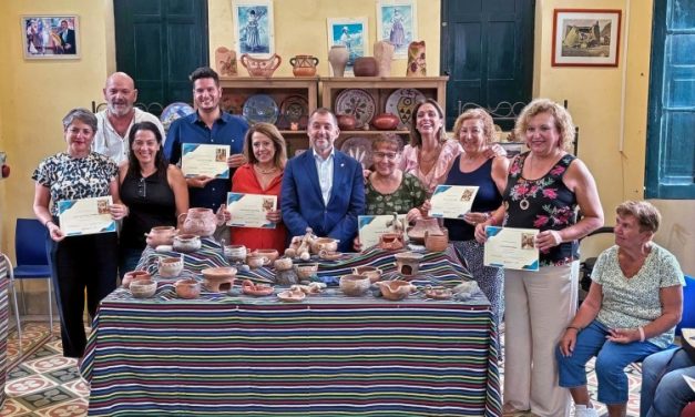 Santa Cruz ofrece nuevos talleres de alfarería tradicional a través del Distrito Anaga