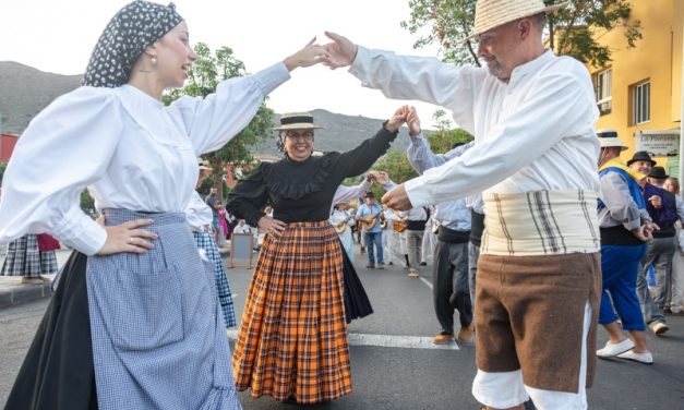 Valsequillo de Córdoba visita Valsequillo de Gran Canaria por el Día de Canarias