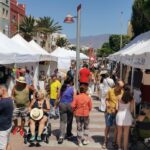 La Feria Brisa Marina reúne en Arinaga a miles de personas en torno al comercio local