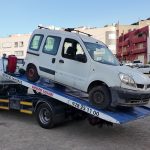 Más de una veintena de vehículos abandonados son retirados en una sola jornada en el entorno de la zona comercial de Carlos V en Carrizal