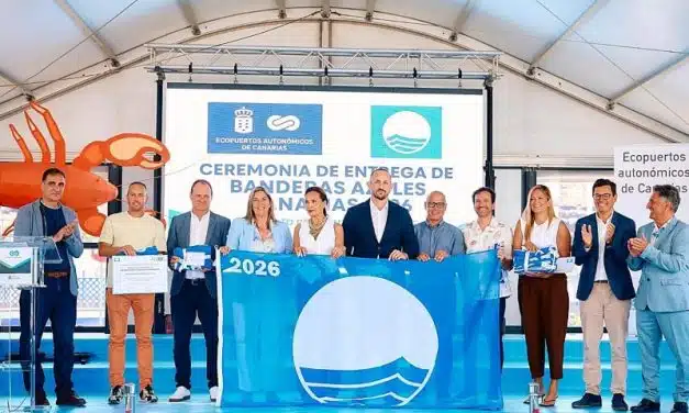 Telde vuelve a lucir sus cuatro Banderas Azules como reconocimiento a la calidad de sus playas 